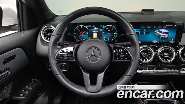 Mercedes-Benz GLB 2021 thumb 8