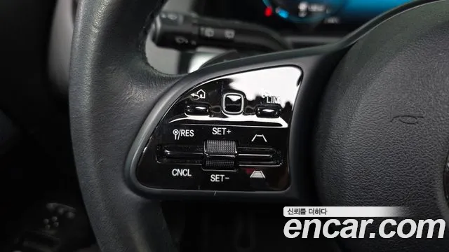 Mercedes-Benz GLB 2021 thumb 6