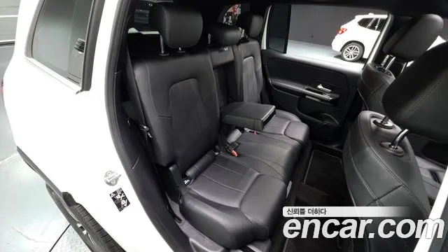 Mercedes-Benz GLB 2021 thumb 7