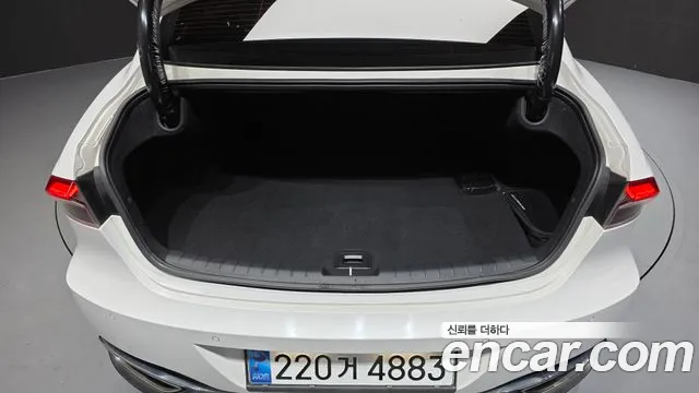 Hyundai Grandeur 2022 thumb 2