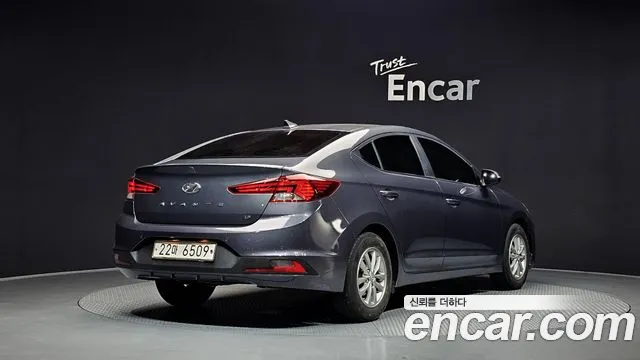 Hyundai Elantra 2019 thumb 11