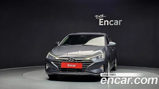 Hyundai Elantra 2019 thumb 4