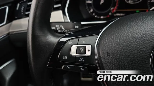 Volkswagen Arteon 2018 thumb 3