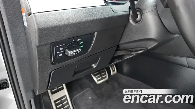 Volkswagen Arteon 2018 thumb 2