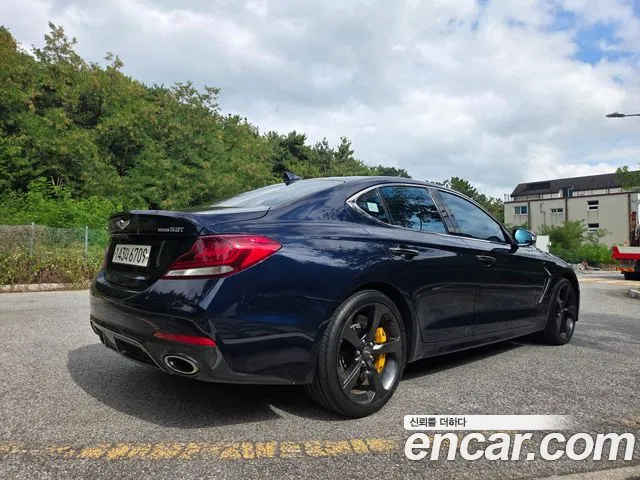 Genesis G70 2020 thumb 6