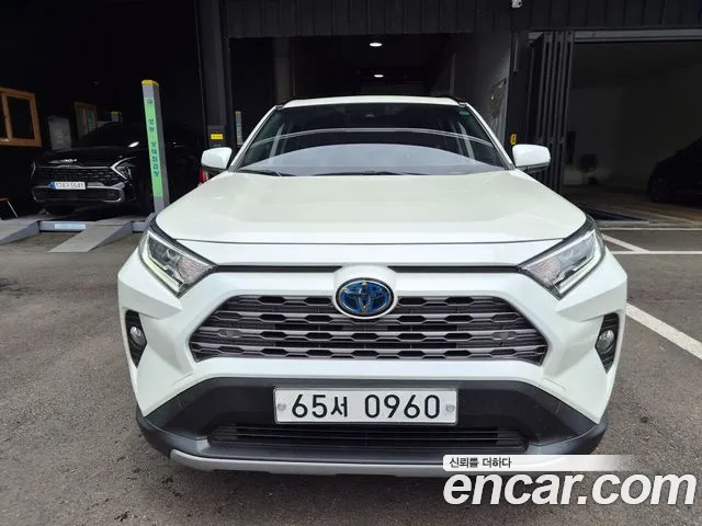 Toyota RAV4 2019 thumb 5