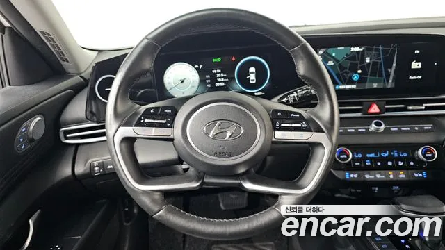 Hyundai Elantra 2022 thumb 12