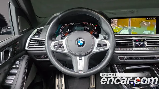 BMW X7 2021 thumb 8