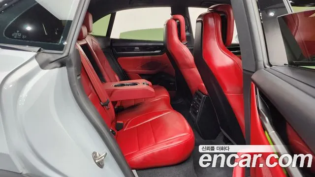Porsche Macan EV 2025 thumb 9