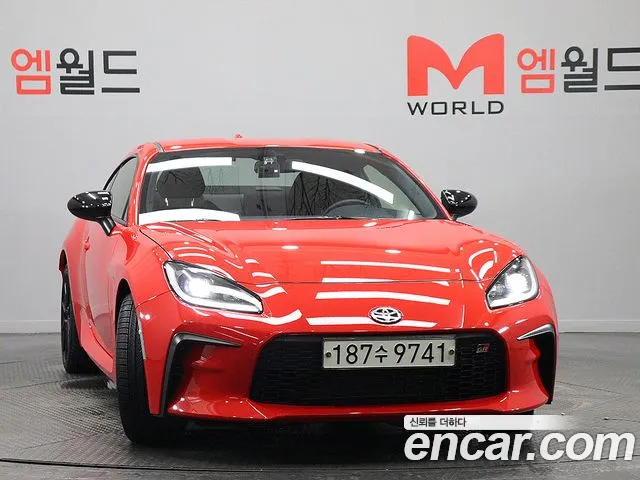 Toyota GT86 2024 thumb 7