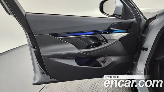 BMW 5 серии 2025 thumb 10
