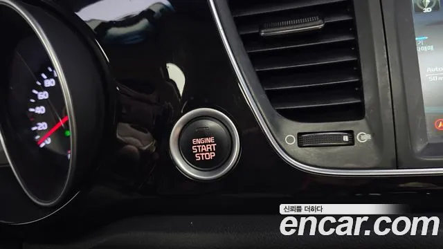 Kia Carnival 2014 thumb 2