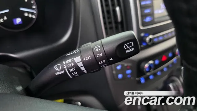 Hyundai Staria 2020 thumb 7