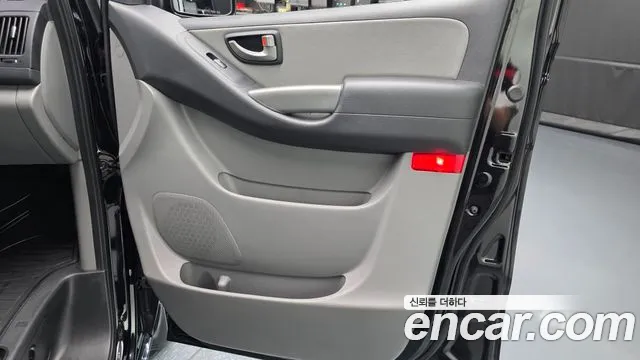 Hyundai Staria 2020 thumb 4