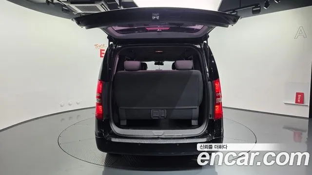 Hyundai Staria 2020 thumb 6