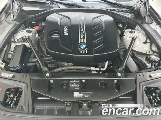 BMW 5 серии 2014 thumb 12