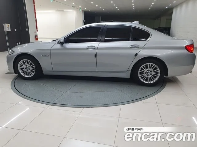 BMW 5 серии 2014 thumb 5