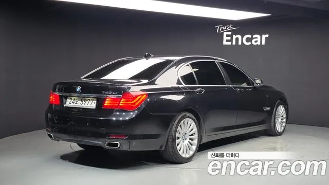 BMW 7 серии 2012 thumb 8