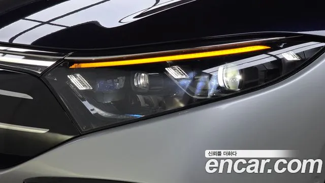 Mercedes-Benz EQS 2023 thumb 3