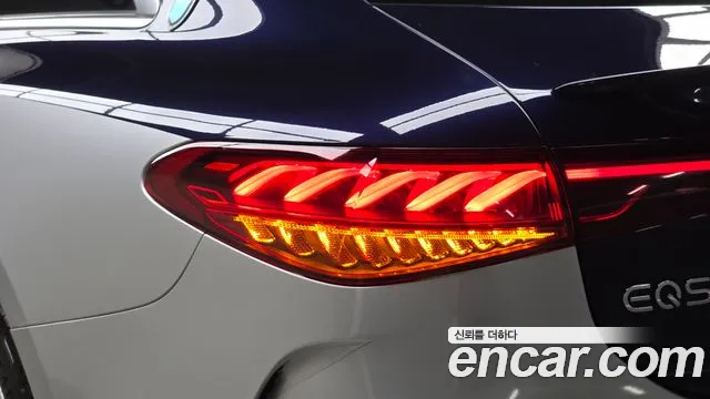 Mercedes-Benz EQS 2023 thumb 11