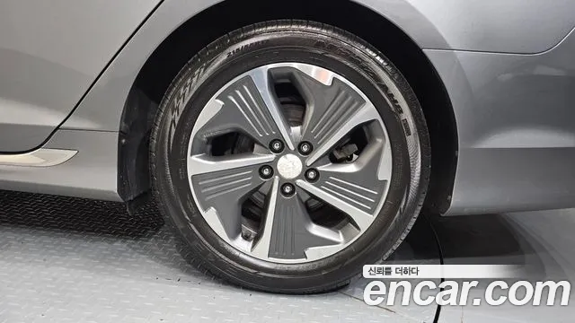 Hyundai Hybrid 2017 thumb 5