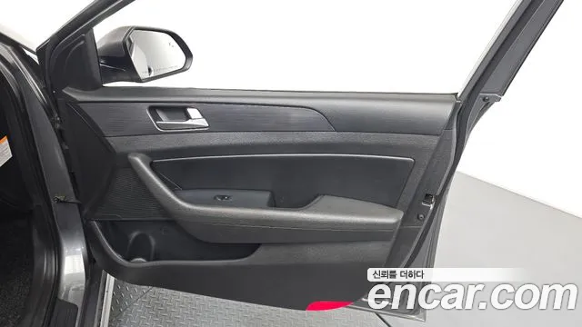 Hyundai Hybrid 2017 thumb 2