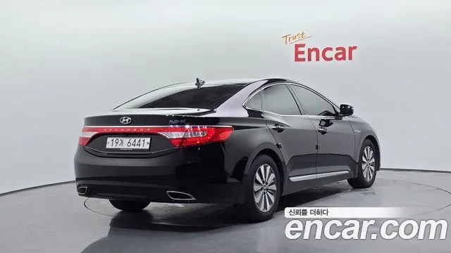 Hyundai Grandeur 2014 thumb 2