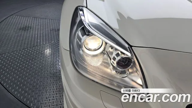 Mercedes-Benz SLK-Класс 2012 thumb 10