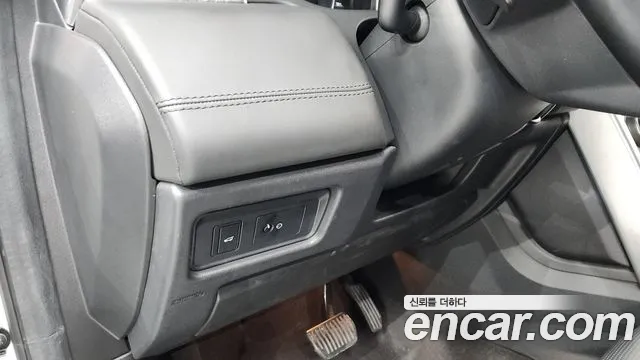Land Rover Discovery Sport 2018 thumb 7