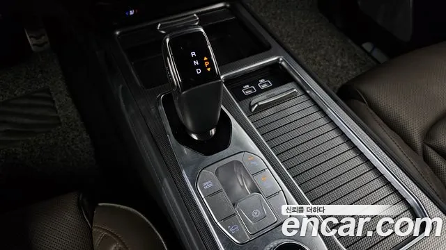 KGM Rexton 2022 thumb 9