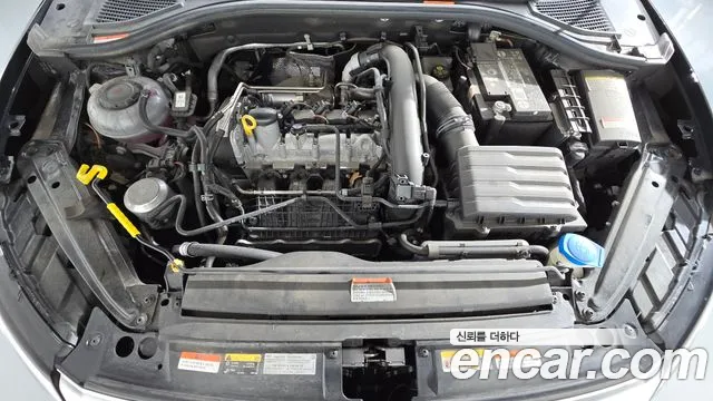 Volkswagen Jetta 2021 thumb 4