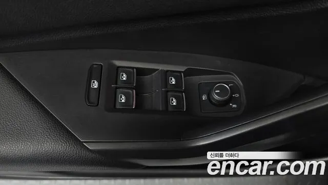 Volkswagen Jetta 2021 thumb 6