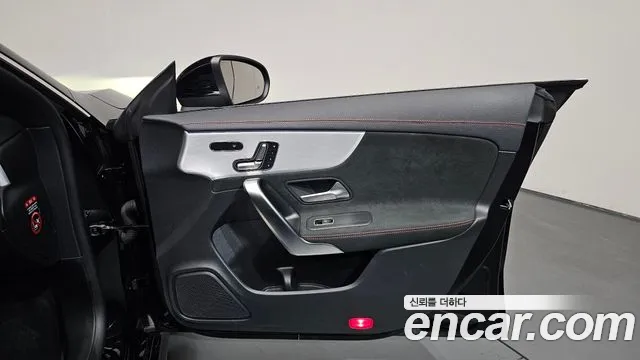 Mercedes-Benz A-Класс 2021 thumb 5