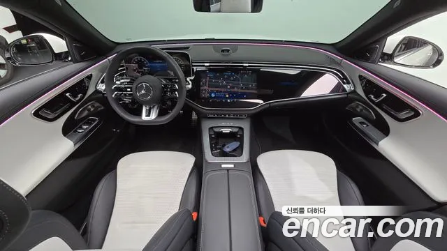 Mercedes-Benz E-Class 2025 thumb 6