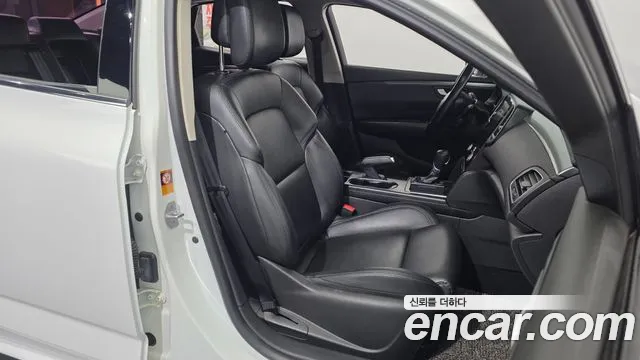 Renault SM6 2017 thumb 11