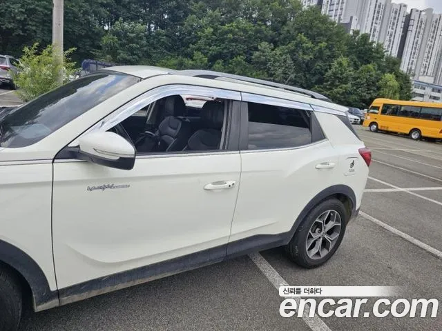KGM Korando 2019 thumb 10
