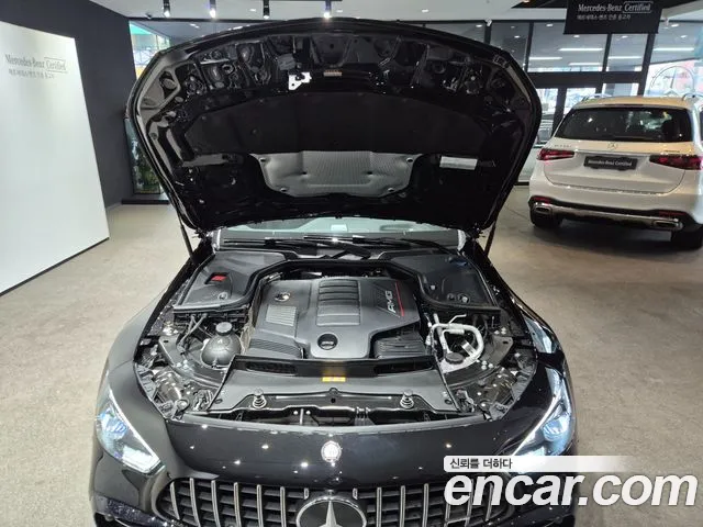 Mercedes-Benz AMG GT 2026 thumb 9