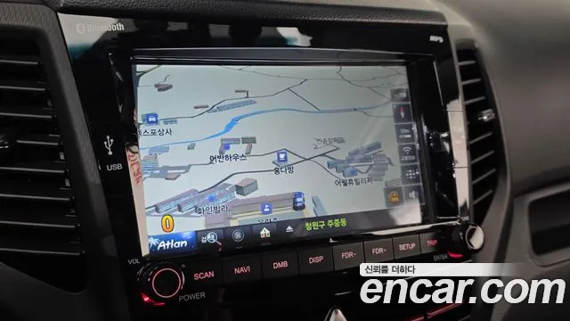 KGM Tivoli Air 2017 thumb 8