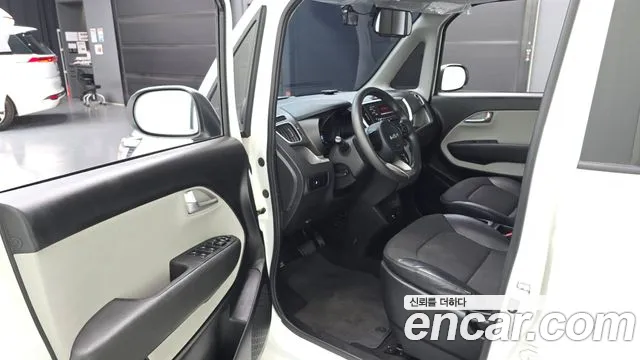 Kia Ray 2022 thumb 10
