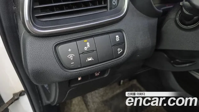 Kia Sorento 2018 thumb 9