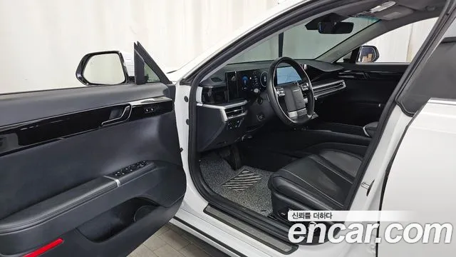 Hyundai Grandeur 2023 thumb 3