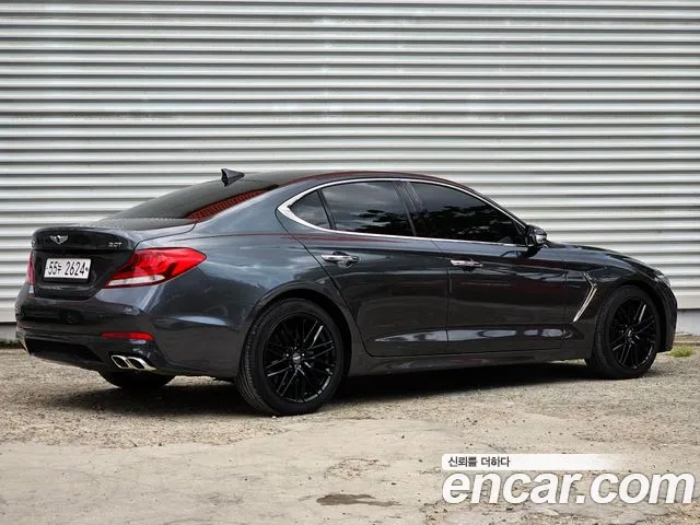 Genesis G70 2018 thumb 11