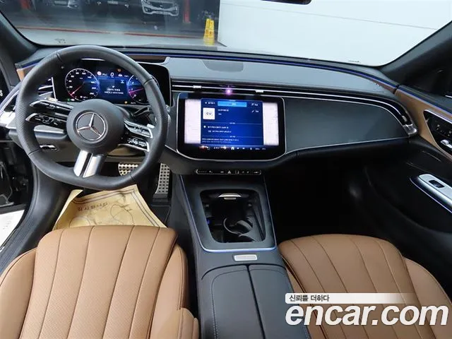 Mercedes-Benz E-Class 2025 thumb 4