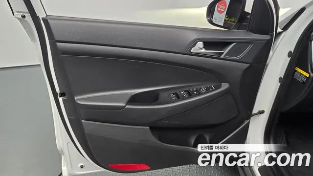 Hyundai Tucson 2016 thumb 12