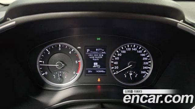 Hyundai Santa Fe 2018 thumb 8