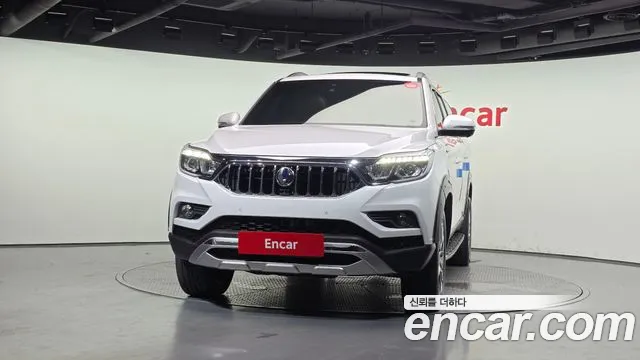 KGM Rexton 2019 thumb 6