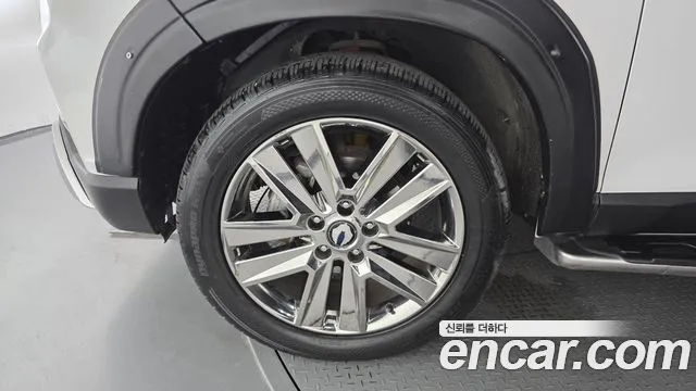 KGM Rexton 2019 thumb 2