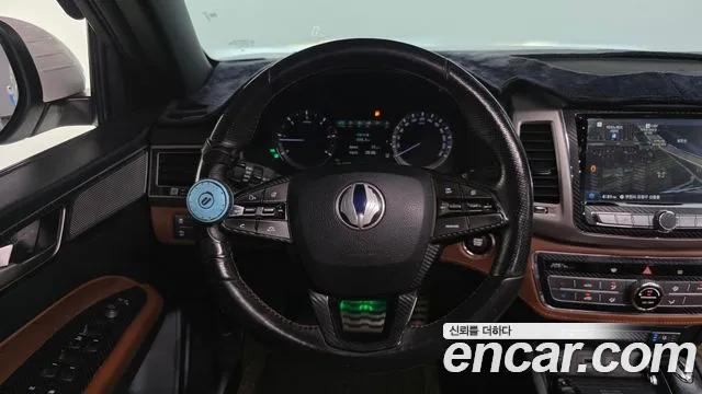 KGM Rexton 2019 thumb 12