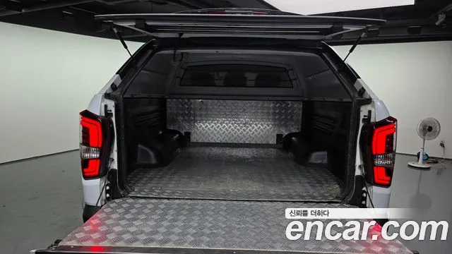 KGM Rexton 2019 thumb 4