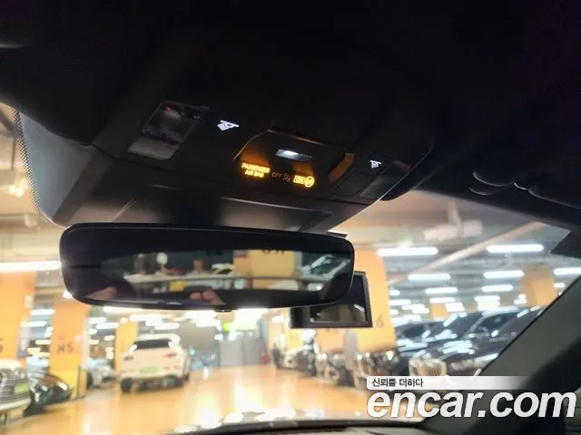 Porsche 911 2020 thumb 12